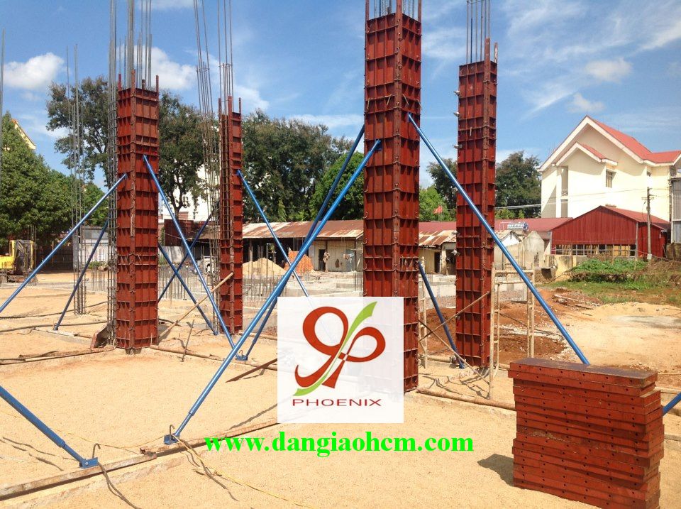 coppha cột