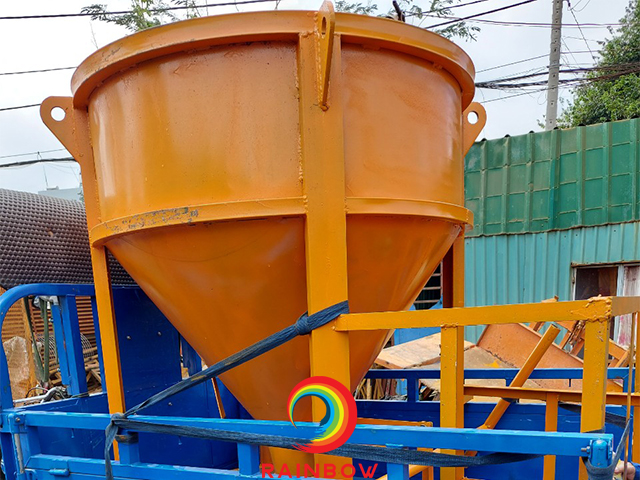 phễu bê tông 0.9m3