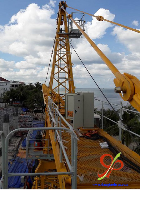 cẩu tháp phú quốc