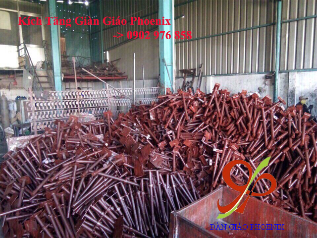 kích tăng giàn giáo